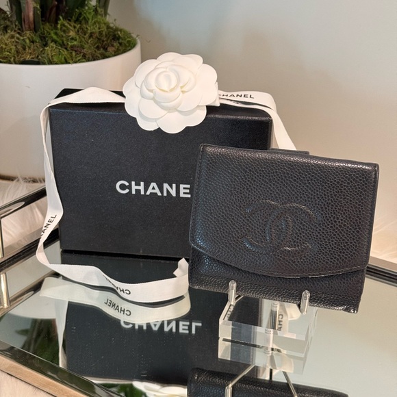 CHANEL Handbags - Chanel Caviar Wallet with CC Logo - Black Pebble Leather